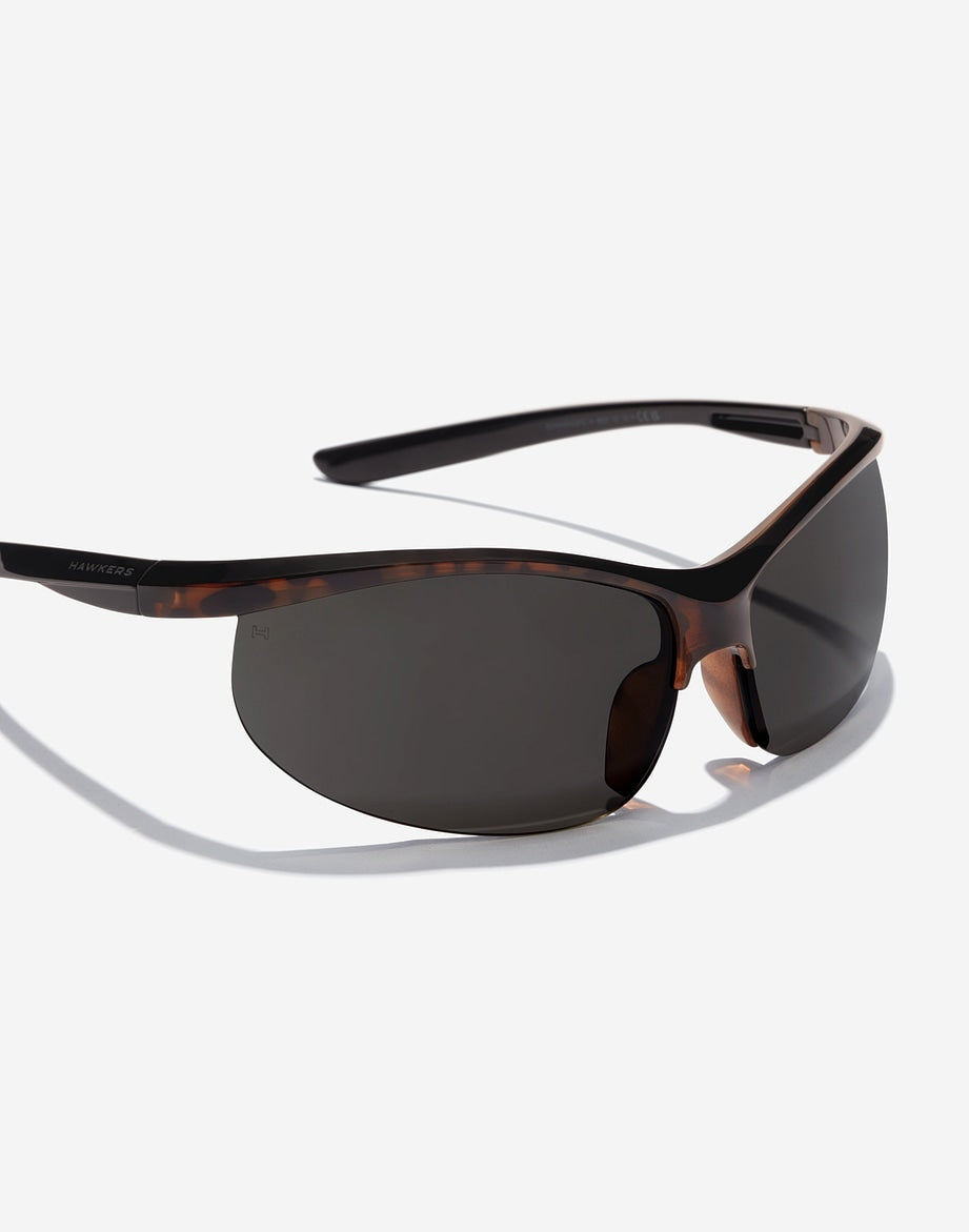 RADIANTE - VINTAGE CAREY DARK GREY HAWKERS