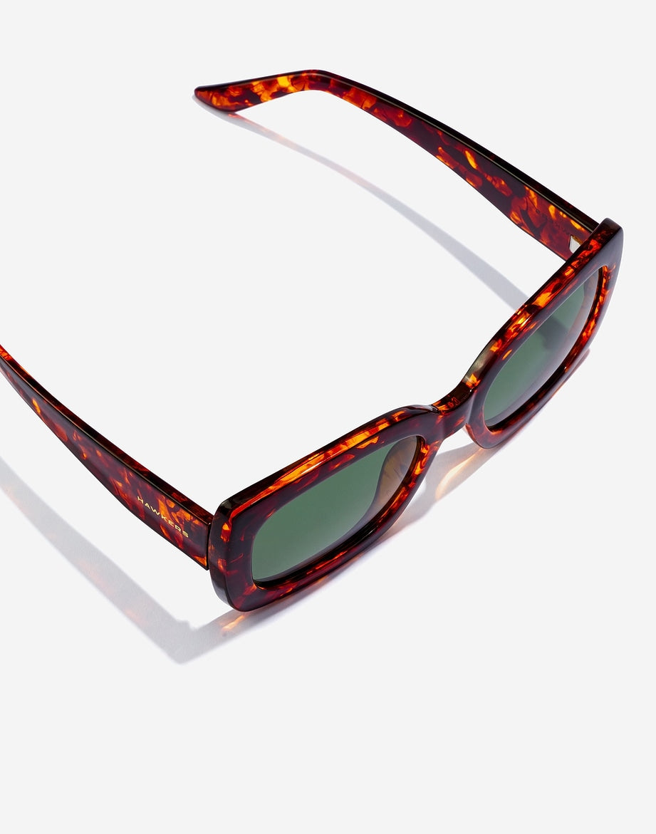 GIGI - POLARIZED CAREY GREEN HAWKERS