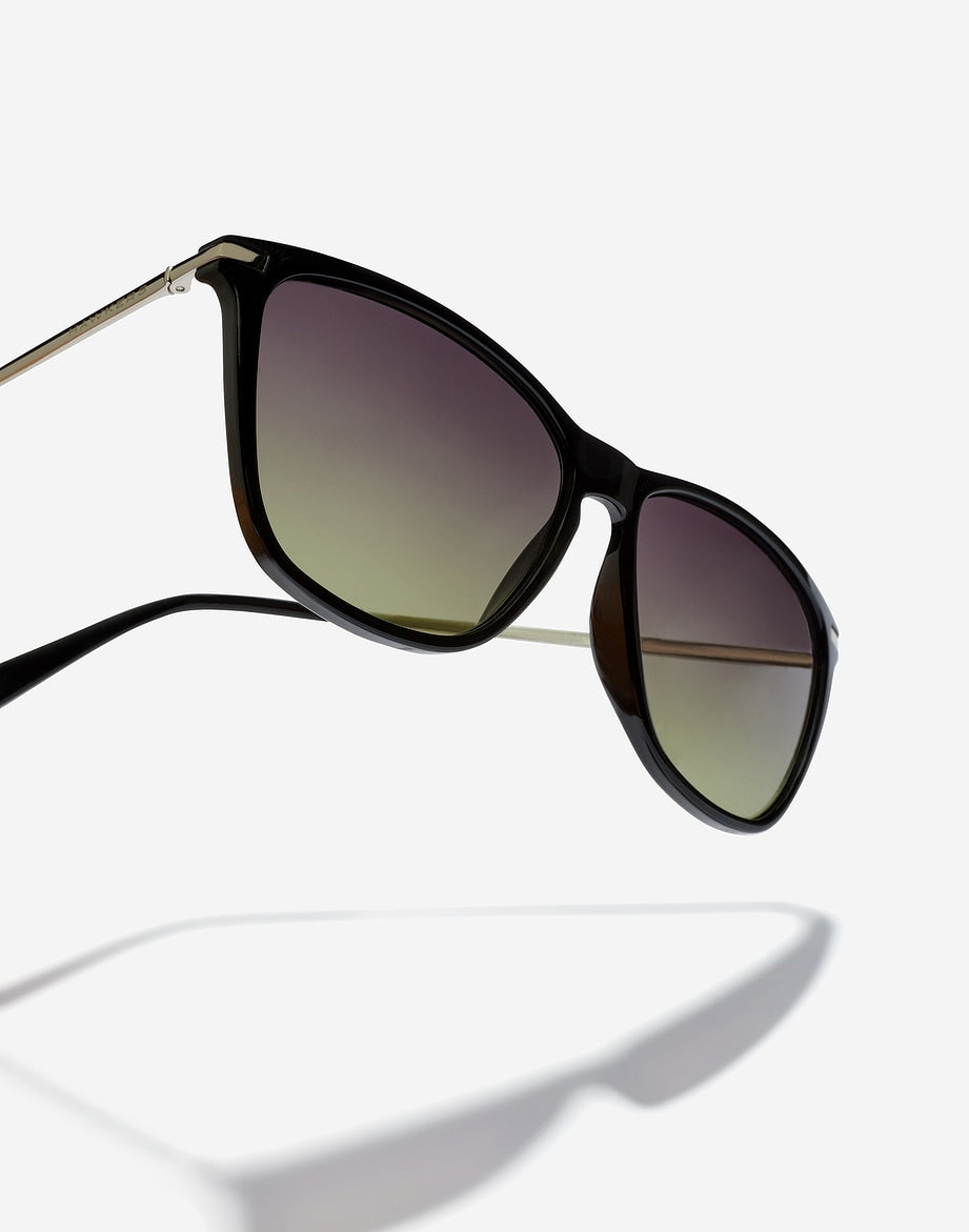 ONE CROSSWALK - BLACK MOSS Nwadri