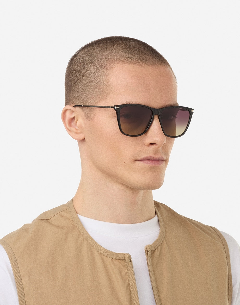 ONE CROSSWALK - BLACK MOSS Nwadri